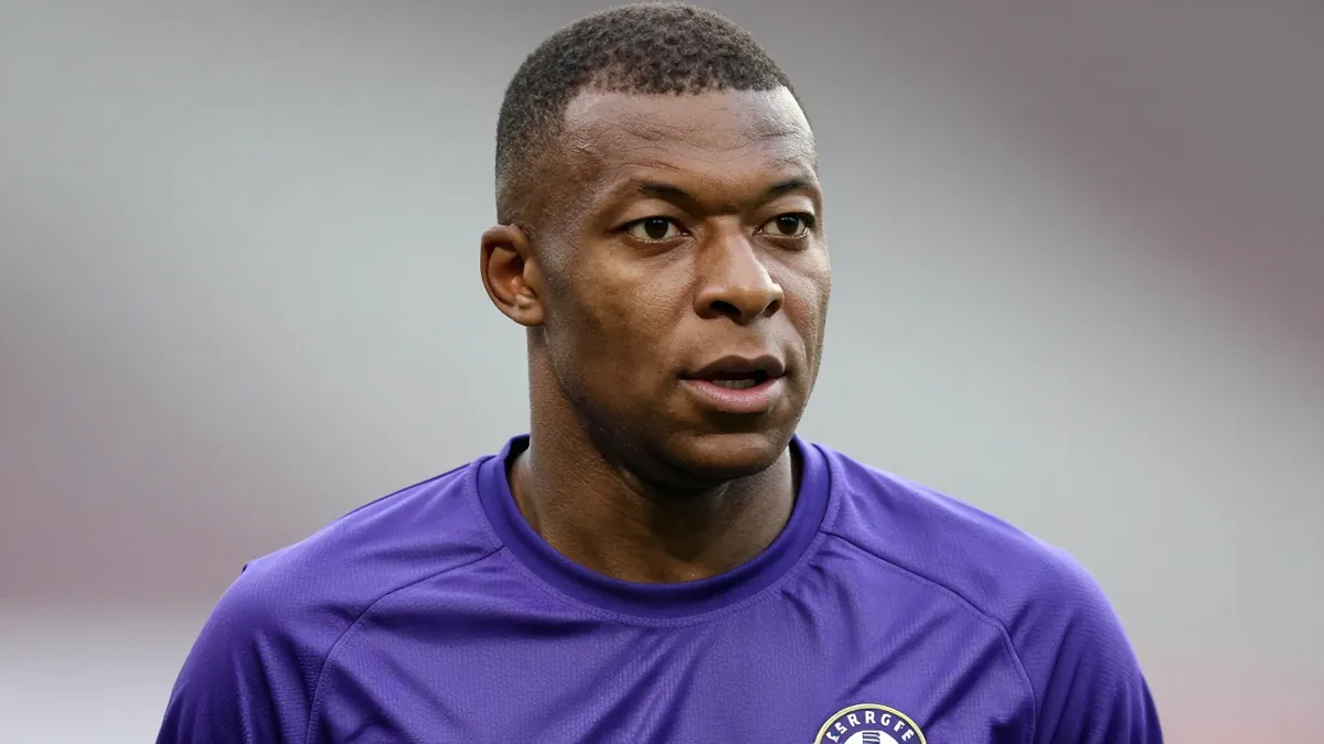 Olympique Lyonnais have entered the race to sign Ivorian winger Yann Gboho from Toulouse, rivalling a verbal agreement...