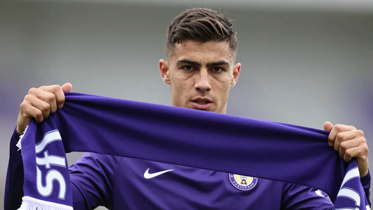 Le latéral gauche de 21 ans a prolongé d'une saison avec Toulouse FC et rejoint le SC Aubagne en prêt pour 2026-2027