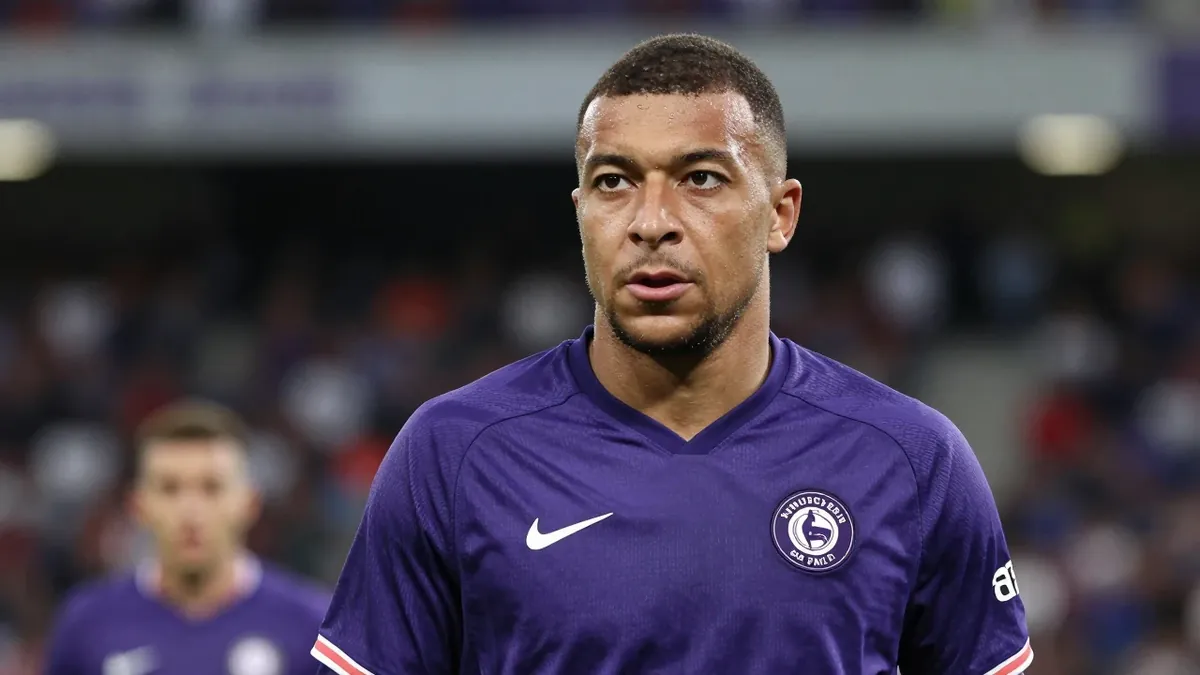 Toulouse Football Club, 16th in Ligue 1, faces leader Lille on Thursday, September 3rd, in a important match to try and...