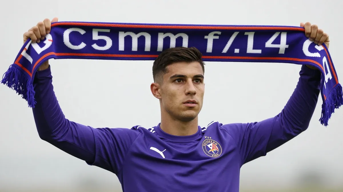 Le Toulouse FC officialise le prêt du milieu français Mathis Amougou, 20 ans, en provenance du RC Strasbourg jusqu'à la...