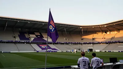 L'OL a tenté de faire reporter le match contre Toulouse, mais la Ligue de football professionnel a refusé. Quelles sont...